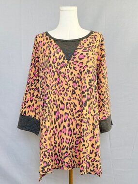 Dear Scarlett Marigold Pink Leopard Print Tunic Dark Gray Accents 3/4 Sleeve